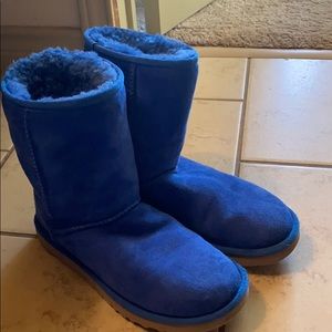 Blue UGG boot short